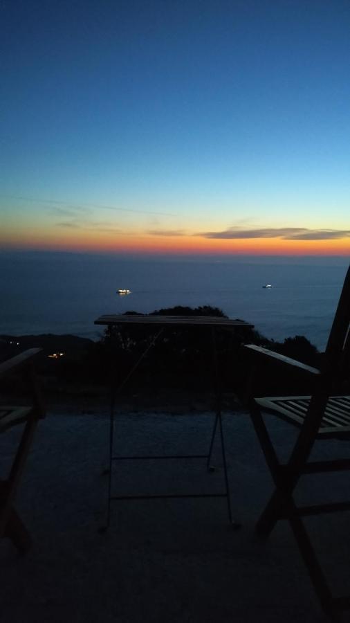 Aegean Deep Blue Andros Ano Aprovato Apartment Bagian luar foto